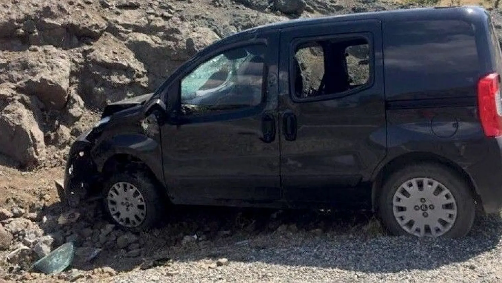 Elazığ'da trafik kazası! Ölü ve yaralılar var...