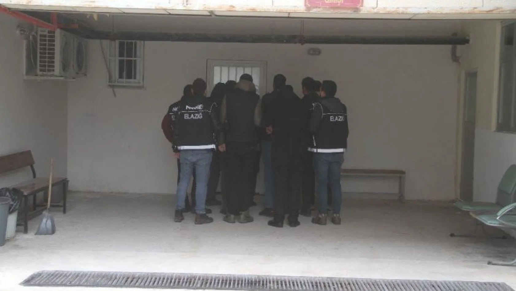 Elazığ'da uyuşturucu operasyonu! Çok sayıda gözaltı var