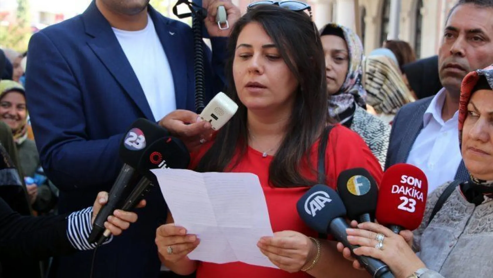 Elazığ'dan, Diyarbakır'da nöbet tutan annelere destek
