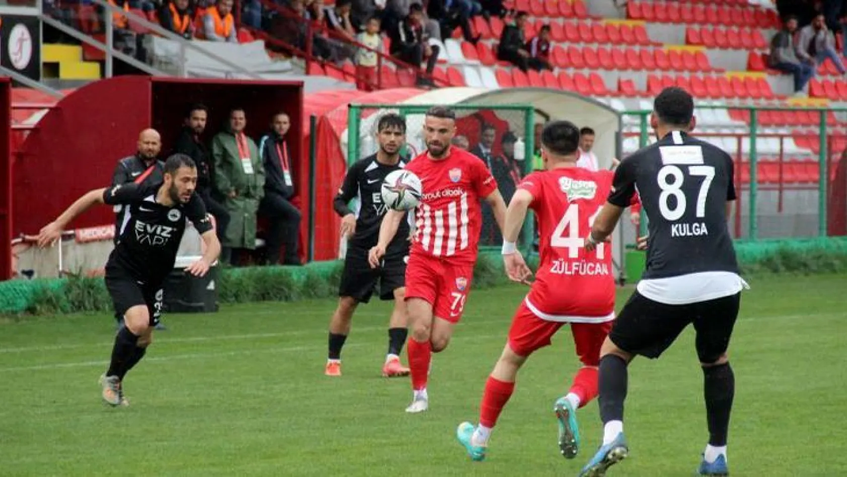 Elazığ Karakoçan FK 3 - 2 Kuşadasıspor