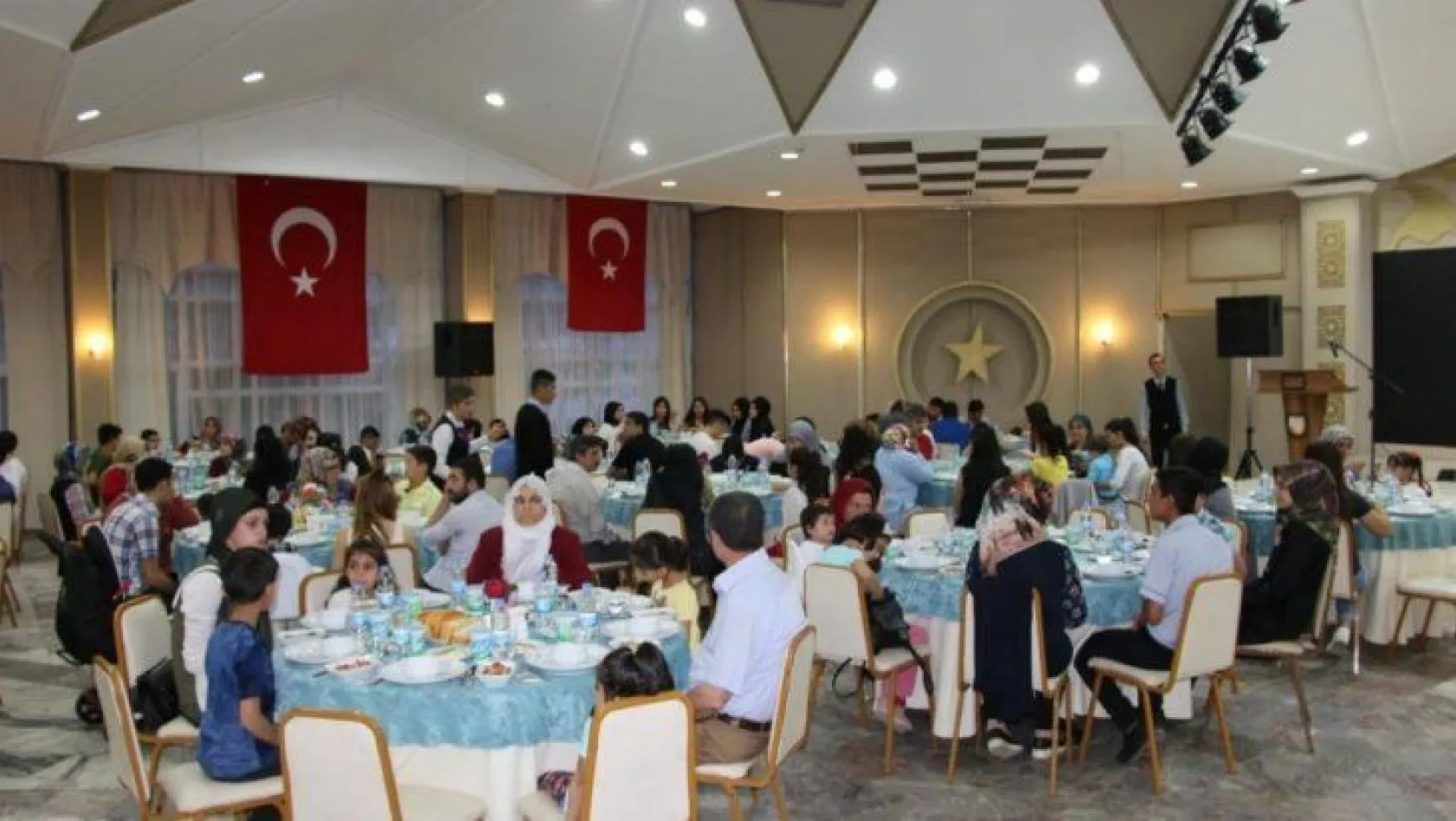 Elazığ'da 'Nesiller Buluşuyor' programı