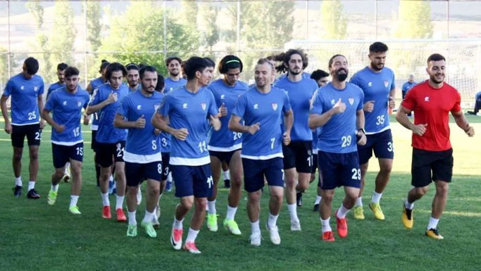 Elazığspor'da 30 futbolcu kamp kadrosunda