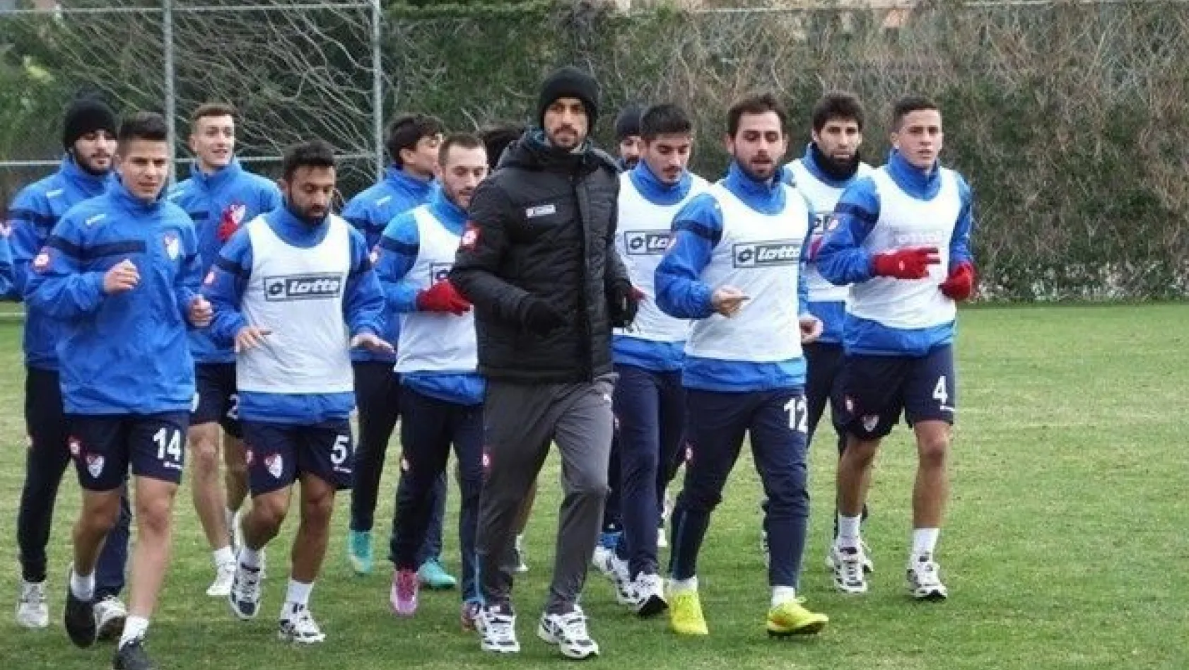 Elazığspor'da 6 Futbolcu İle Yollar Ayrıldı