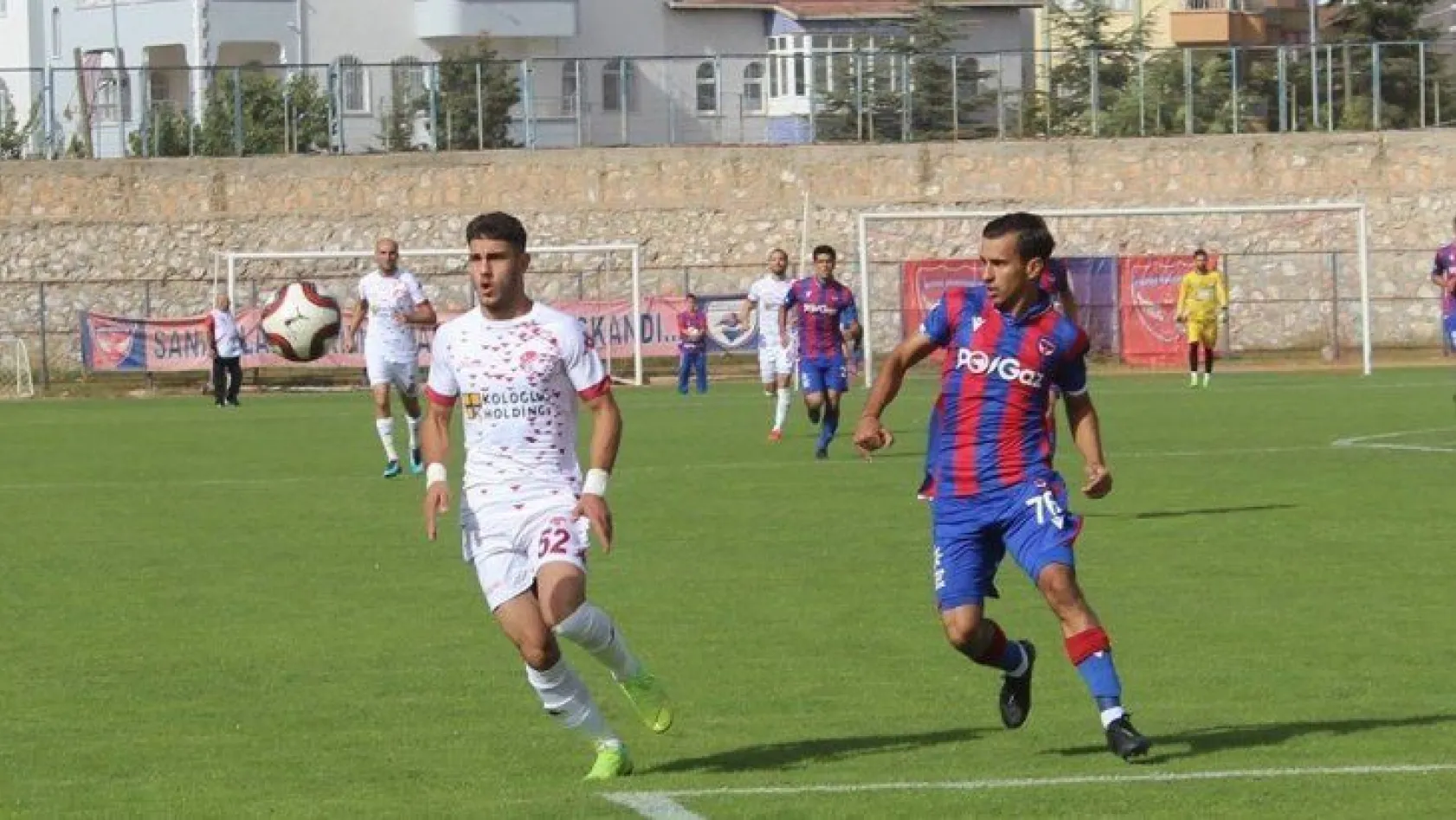 Elazığsporlu futbolcu iki karşılaşmaya çıkamayacak