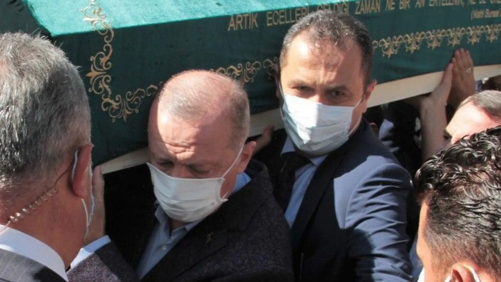 Erdoğan, Oğuzhan Asiltürk'ün cenazesine katıldı