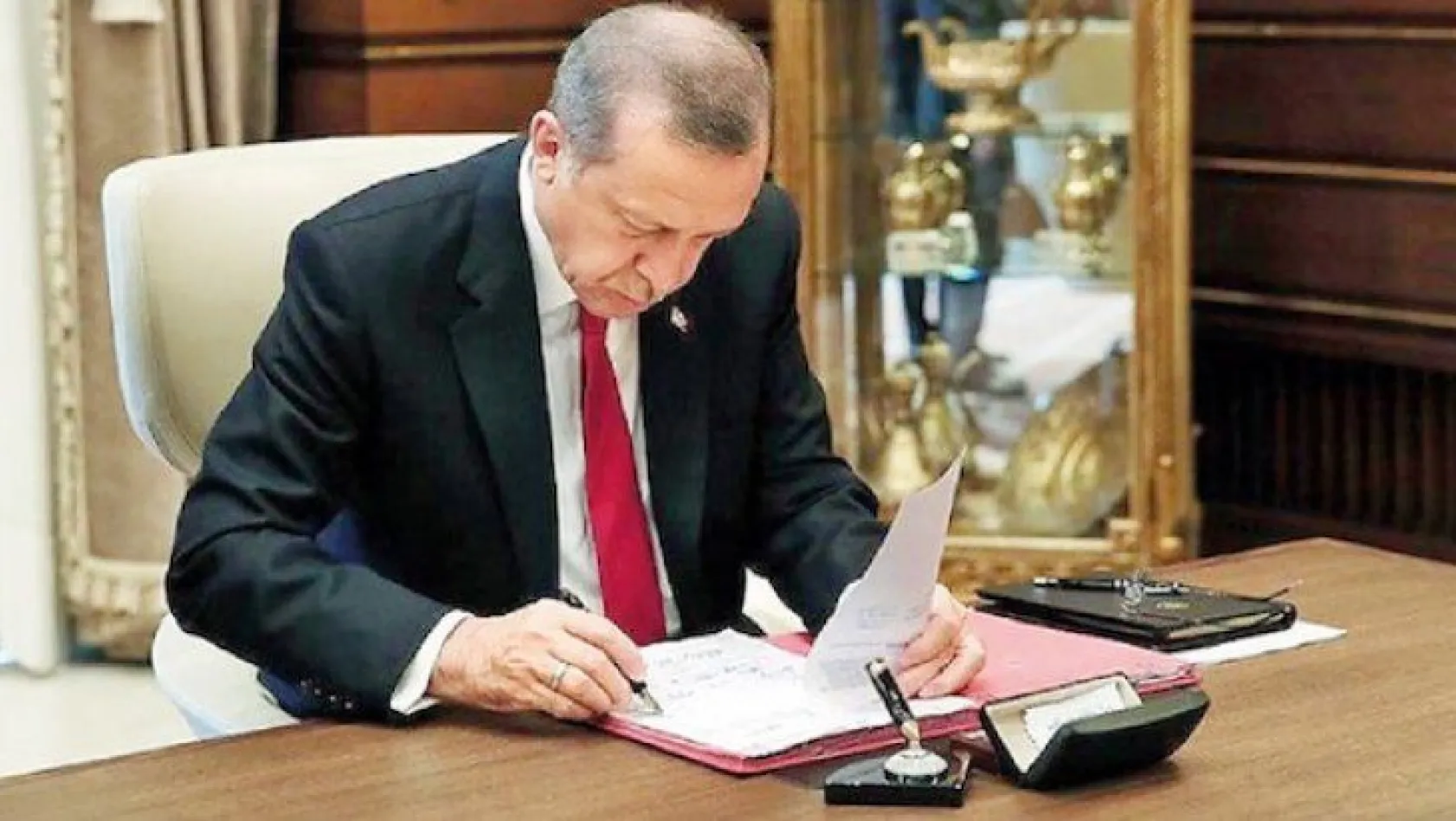 Erdoğan onayladı! 17 bin 689 personel alınacak