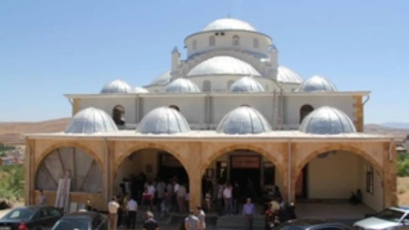 Eyüp Sultan Camisi İbadete Açıldı