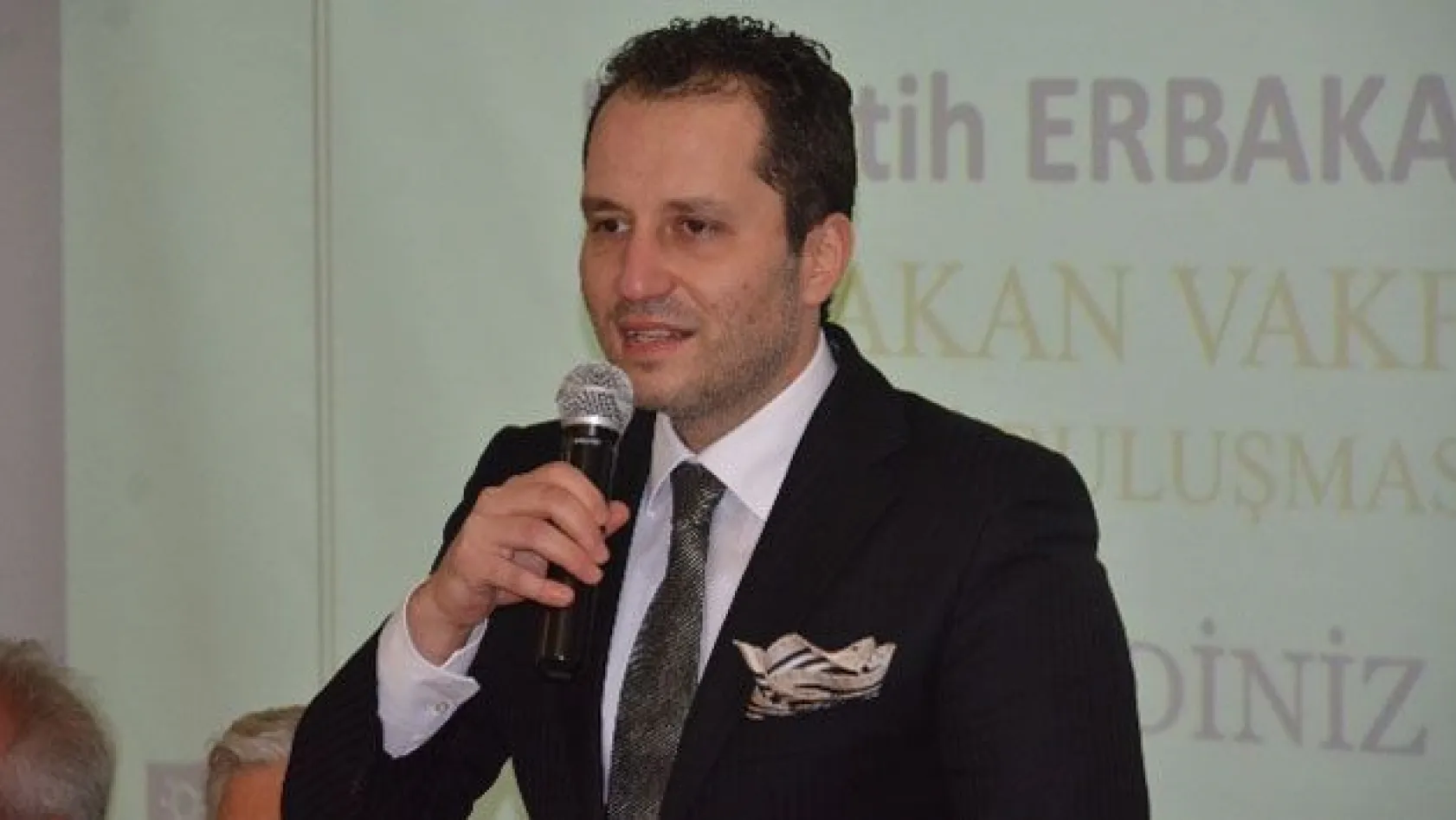 Fatih Erbakan, Elazığ'da konferans verdi