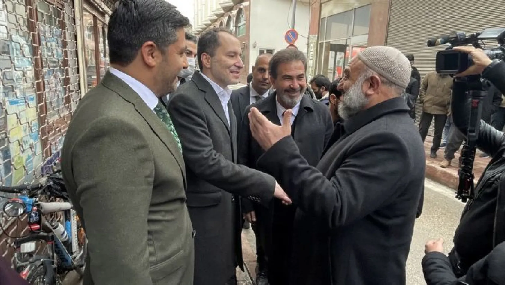 Fatih Erbakan esnafı ziyaret etti