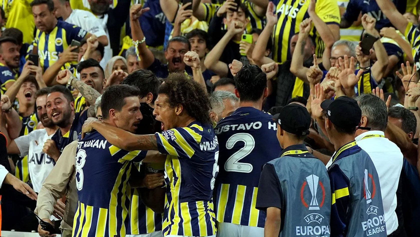 Fenerbahçe, Avrupa'da galibiyetle başladı