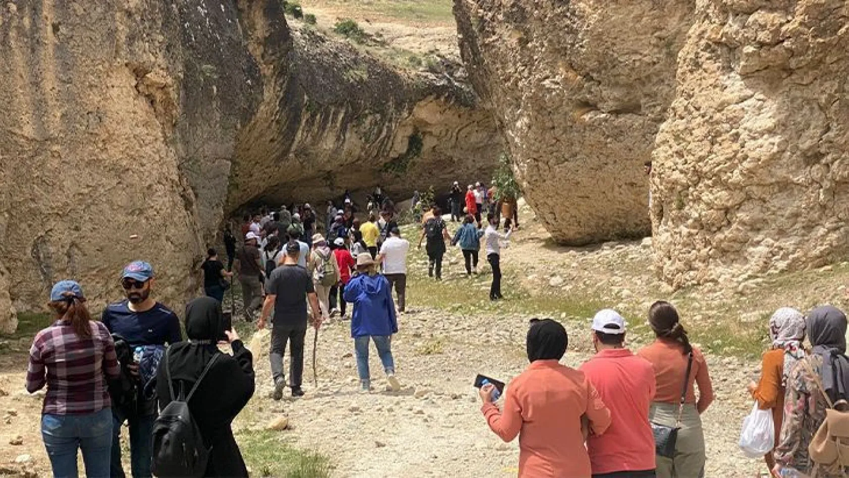 Fırat Üniversitesinden Baskil ve kanyon gezisi