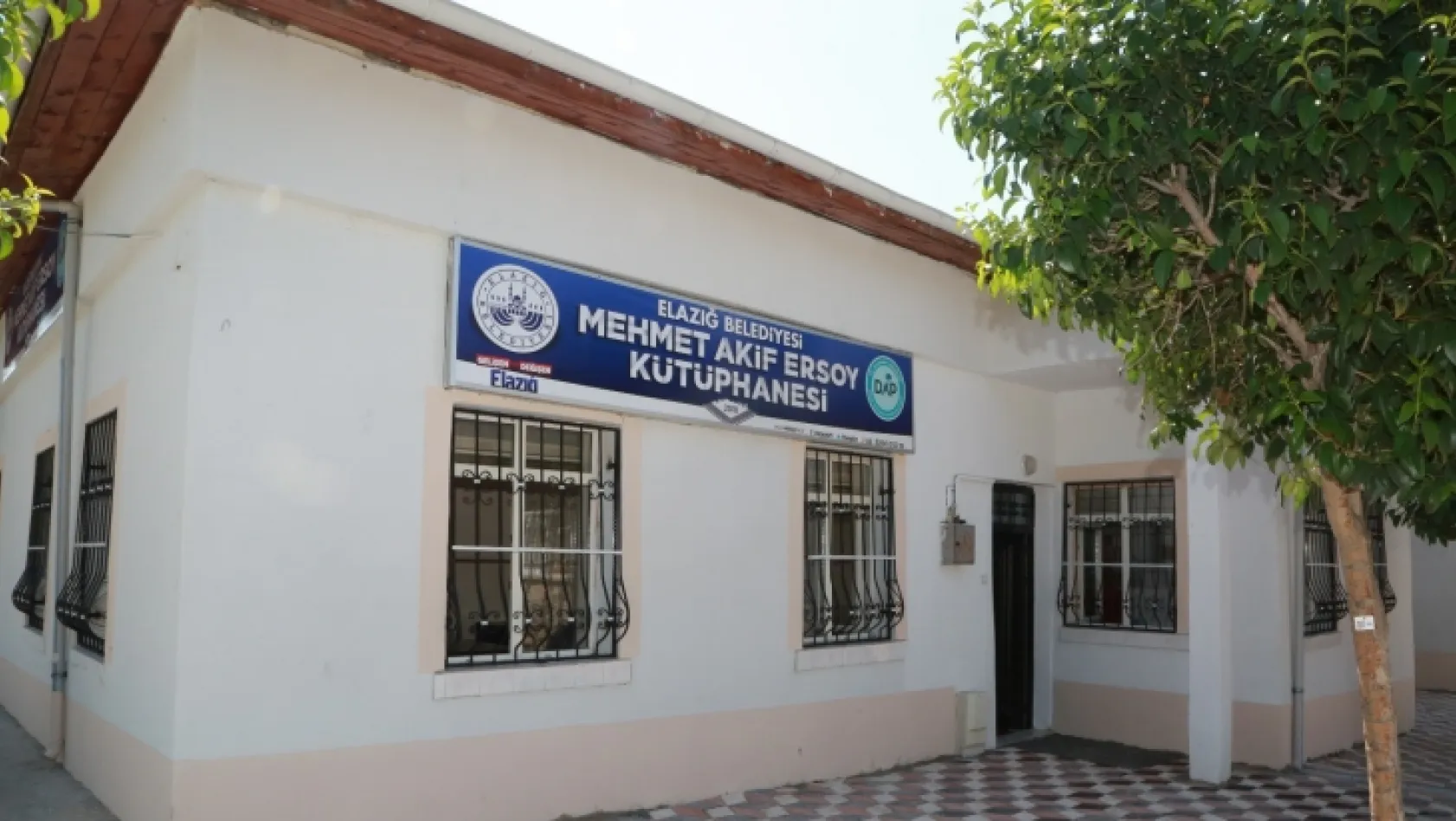 Mehmet Akif Ersoy kütüphanesi açıldı