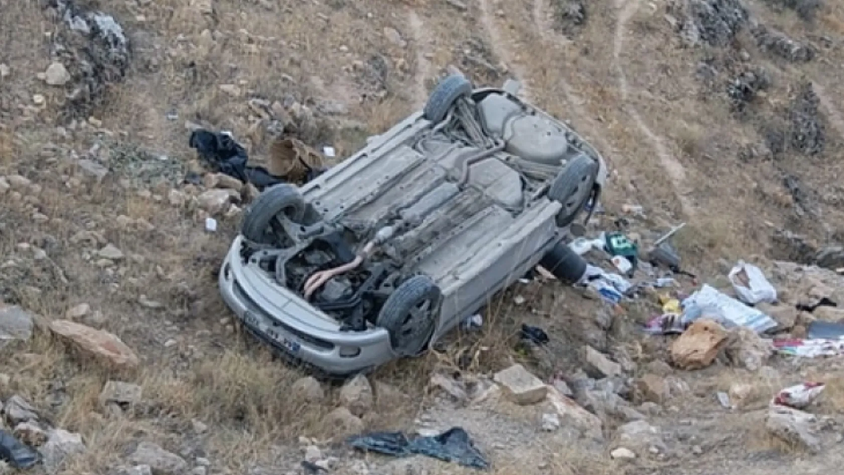 Keban'da trafik kazası: 3 yaralı