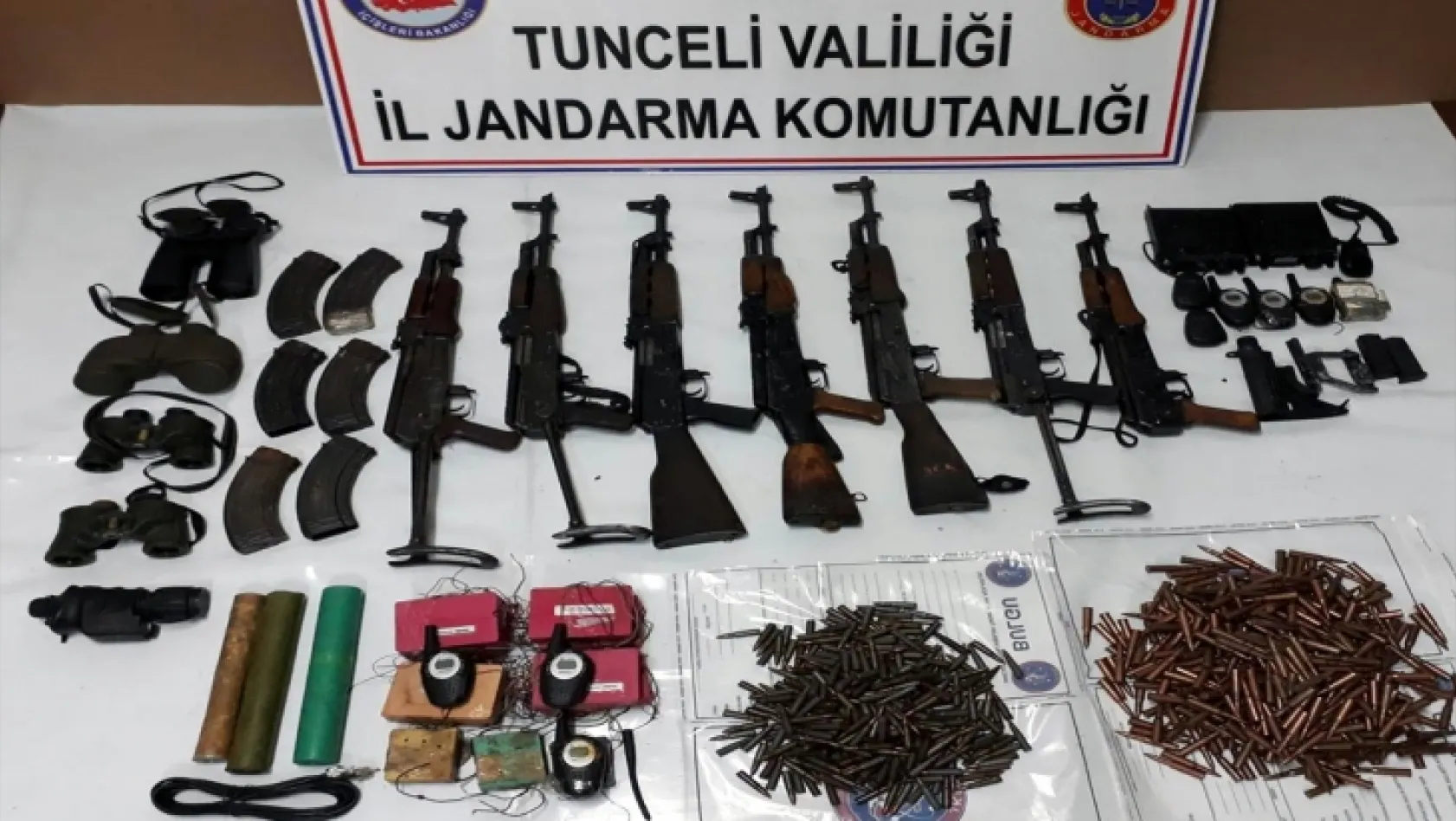 Tunceli'de PKK'nın silah deposu ele geçirildi