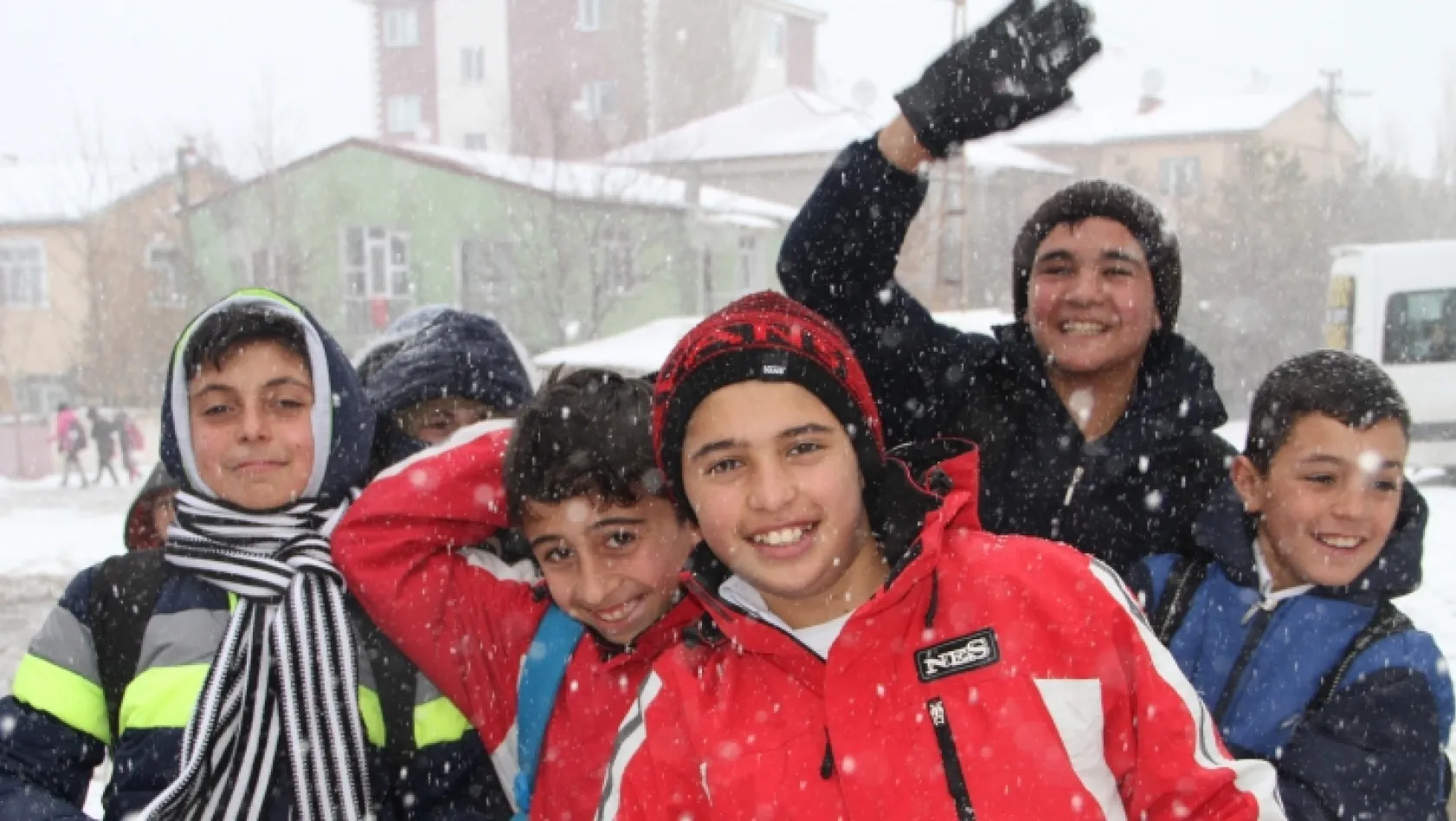 Son Dakika: Elazığ'da yarın okullar tatil edildi!