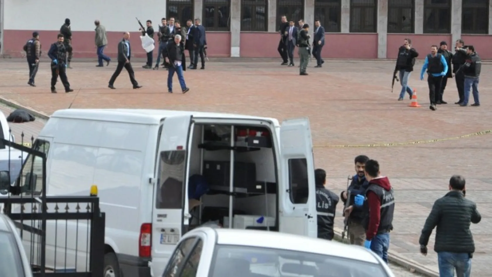 Tunceli'de polis kontrol noktasına saldırı