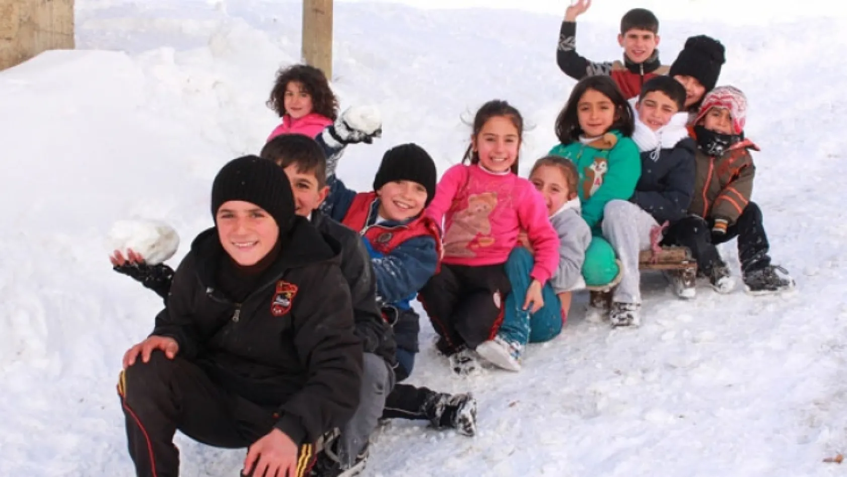 Elazığ'da okullar 1 gün tatil edildi