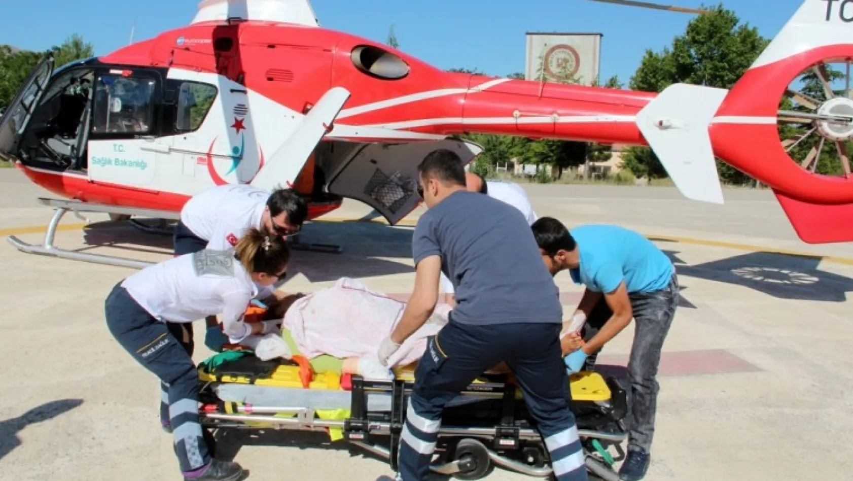Tunceli'de yaralanan kadın Elazığ'a getirildi