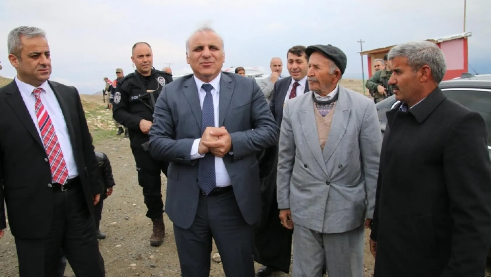 Vali Zorluoğlu'ndan köy ziyaretleri