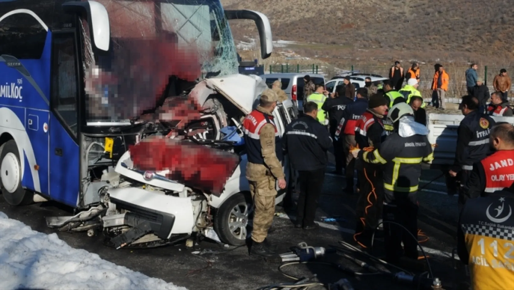 Bingöl-Elazığ karayolunda kaza! 4 ölü, 7 yaralı