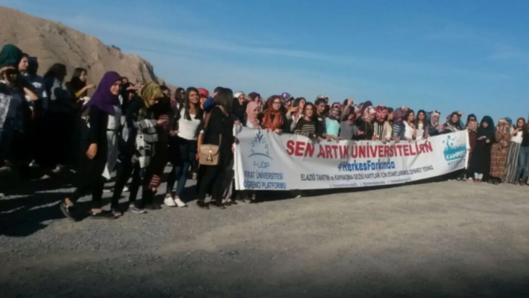 Elazığ Belediyesi'nden öğrencilere kültürel gezi