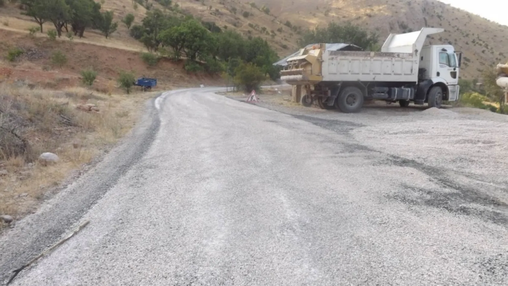 Keban'da Bölükçalı köyü yolu asfaltlandı