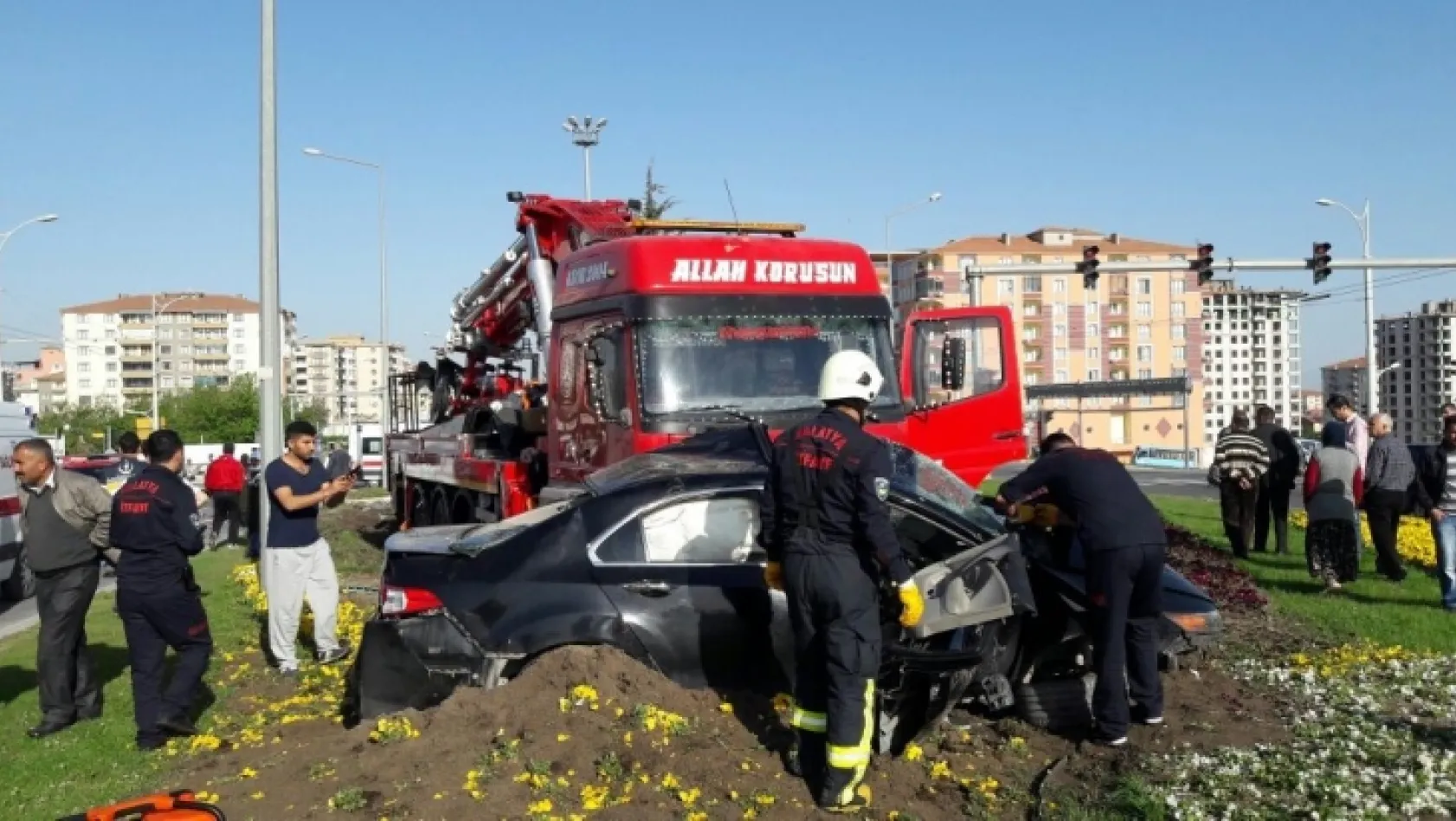Malatya'da trafik kazası: 1 ölü 2 yaralı