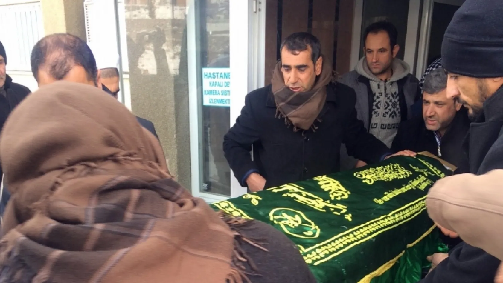 Şehmus Özer'in cenazesi Diyarbakır'a gönderildi