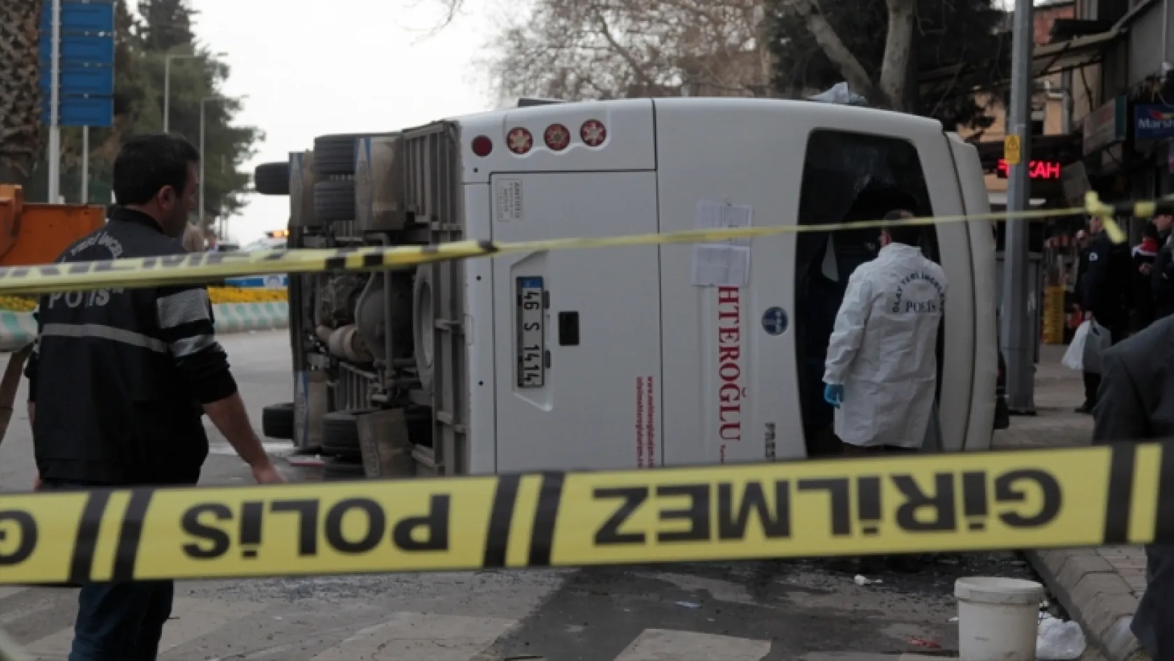 Kahramanmaraş'ta öğrenci servisi devrildi: 29 yaralı