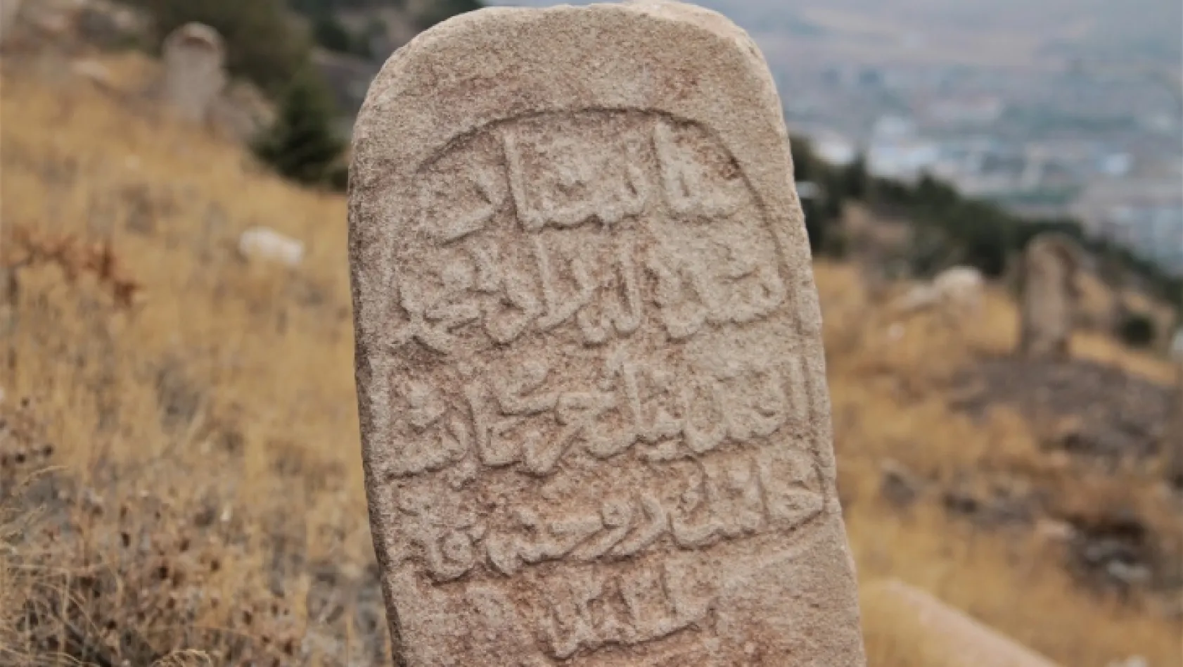 Mezar Taşları, Harput'un bin yıllık İslam Yurdu olduğunu ispatlıyor