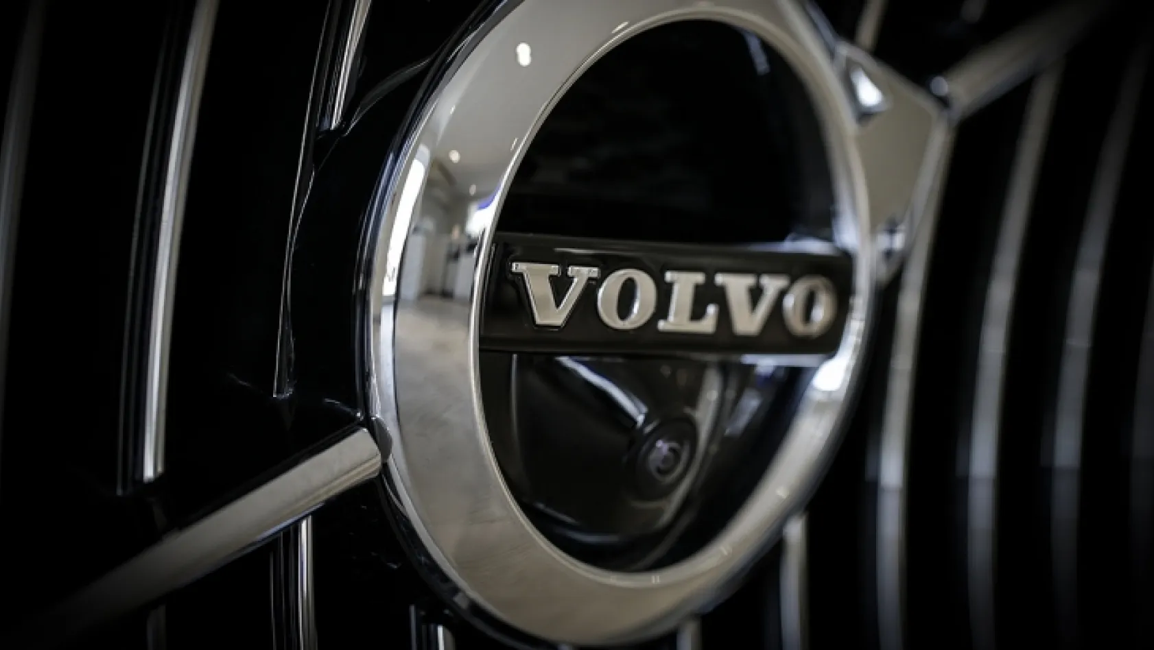 Volvo'dan araçlara hız sınırı