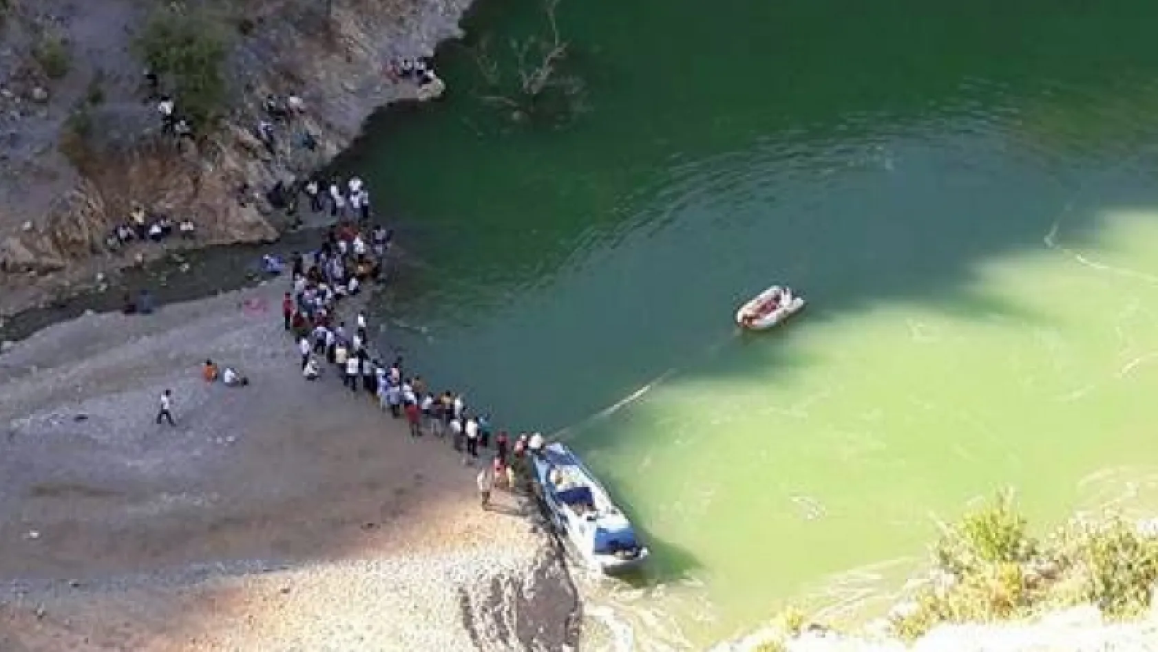 Elazığ'da nehre giren çocuk boğuldu