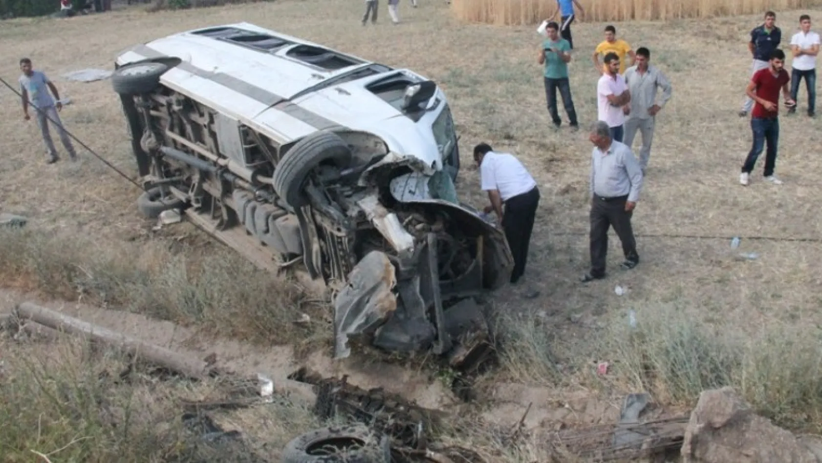Elazığ'da trafik kazaları: 13 yaralı