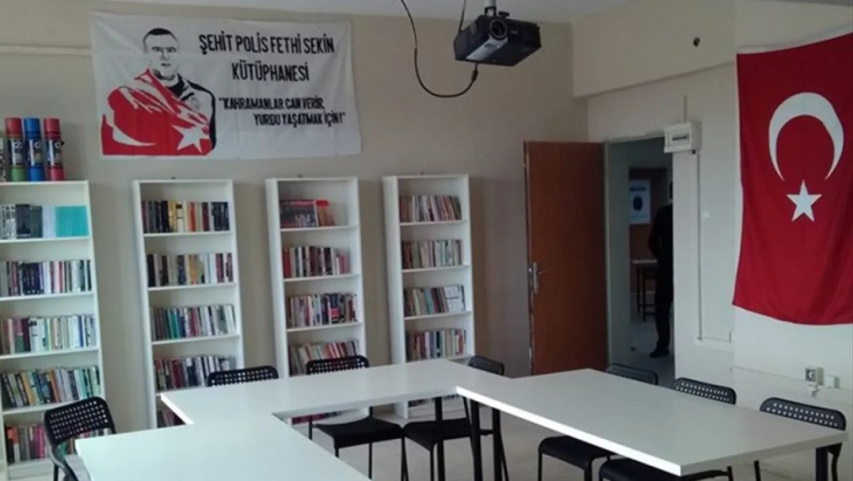 Şehit Polis Fethi Sekin'in ismi okul kütüphanesine verildi