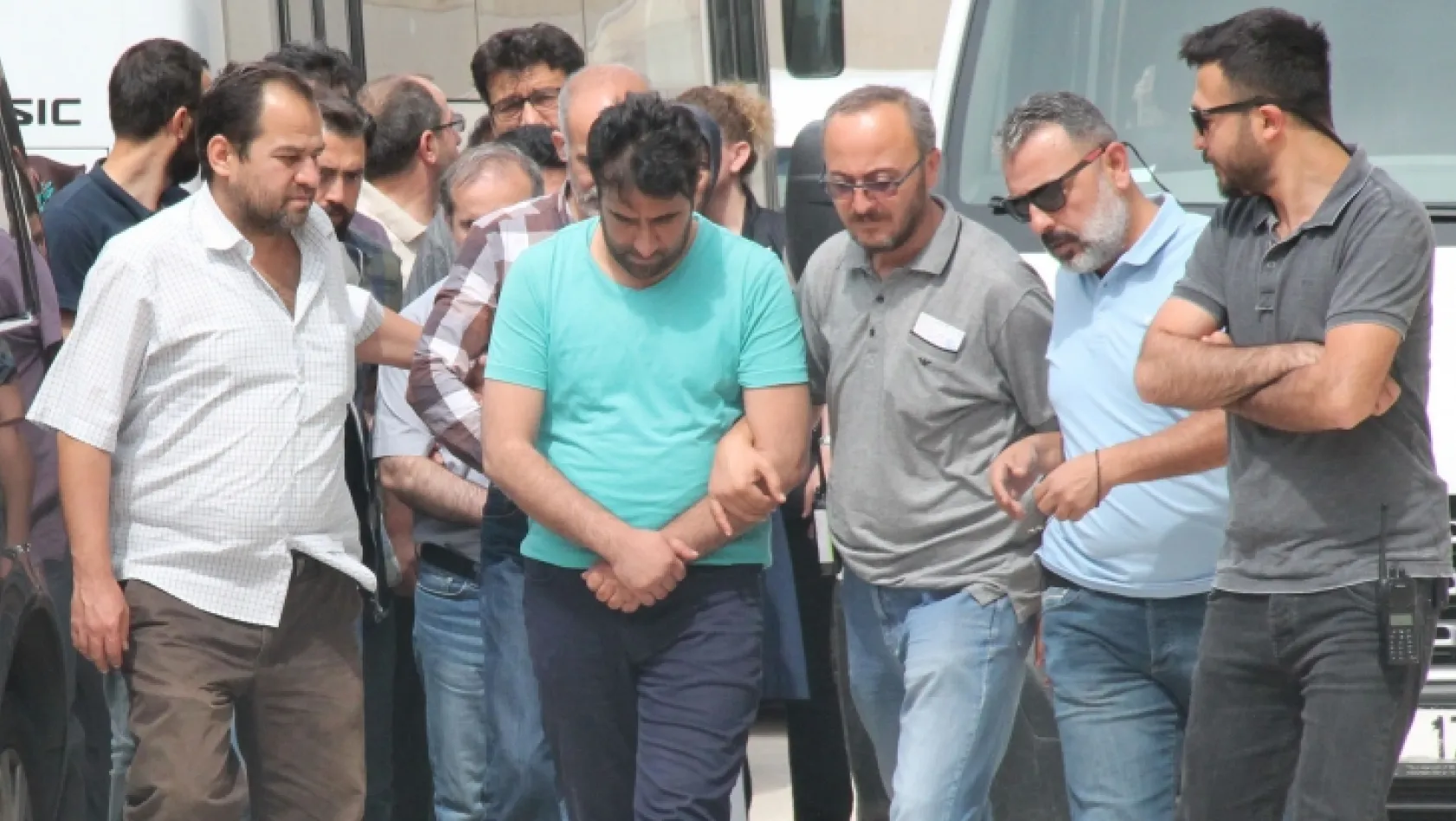 Elazığ'da FETÖ'den 3 tutuklama