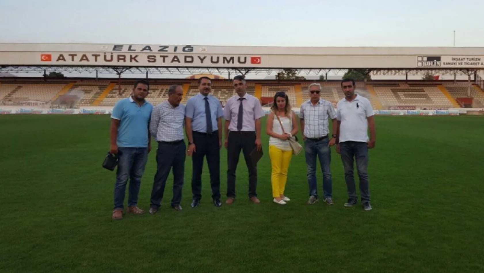 Bakanlık heyeti Atatürk stadyumu'nda