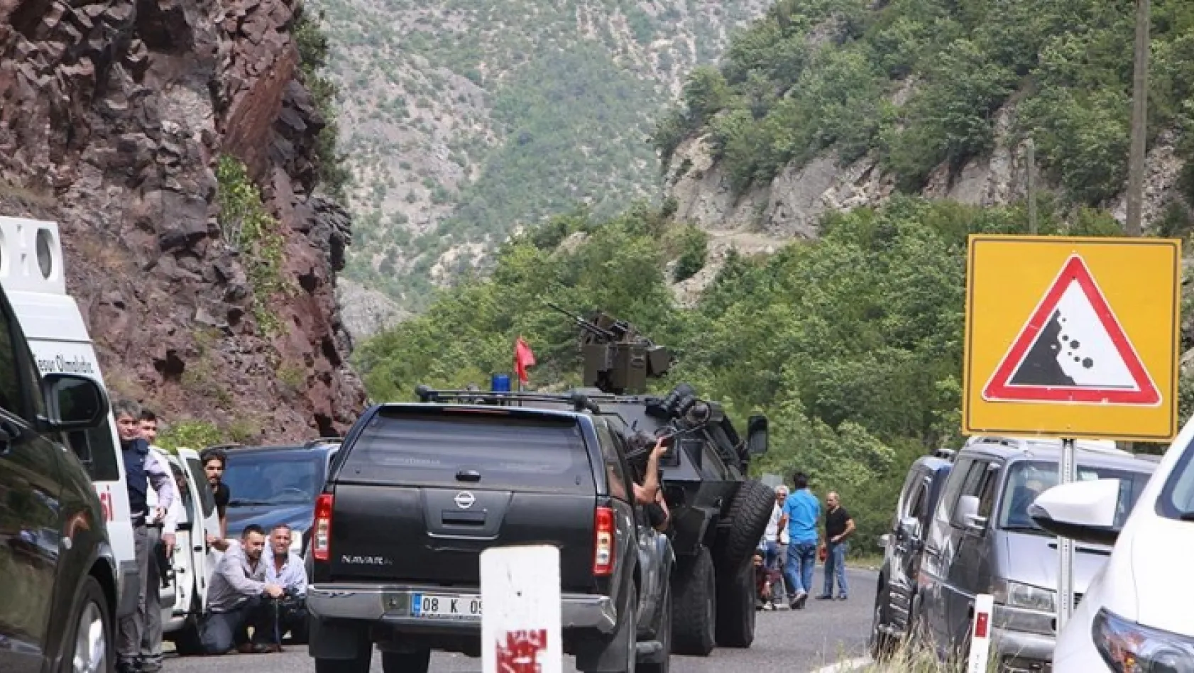 Kılıçdaroğlu'nun konvoyuna saldıran terörist etkisiz hale getirildi