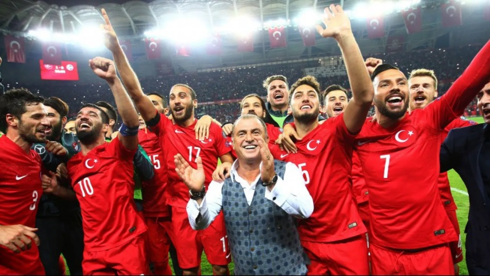 Milli maç Ahmet Aytar'da izlenir
