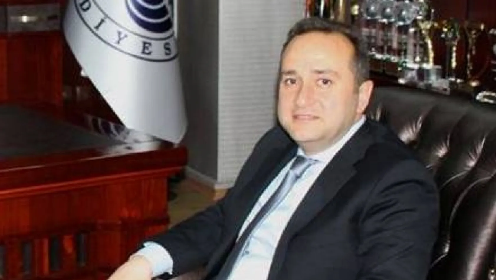 AK Parti'nin listesinde Mehmet Ağar'ın oğlu da yer aldı