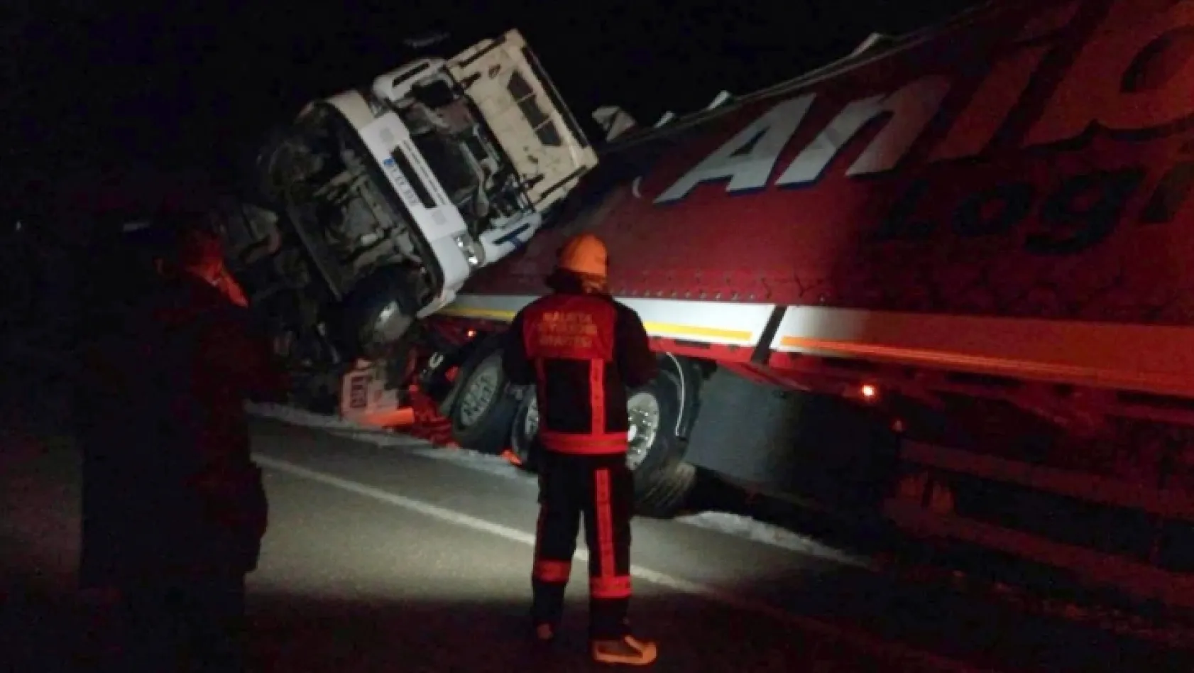 Malatya'da trafik kazaları: 2 yaralı