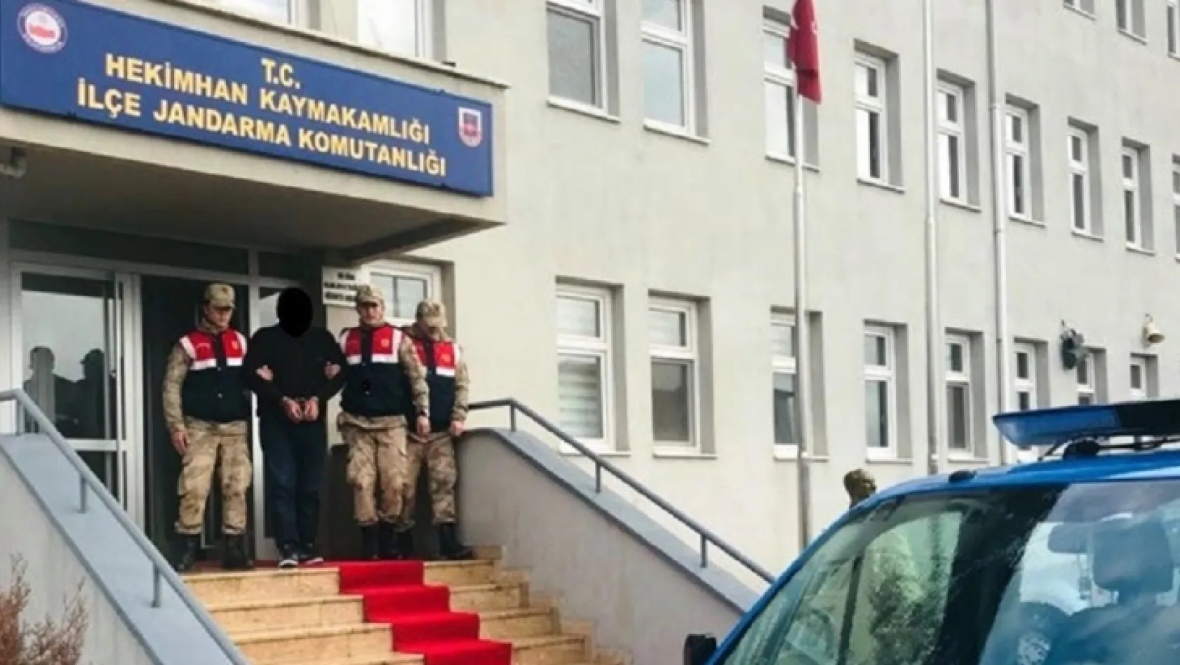 Aranan 2 örgüt üyesi Malatya'da yakalandı