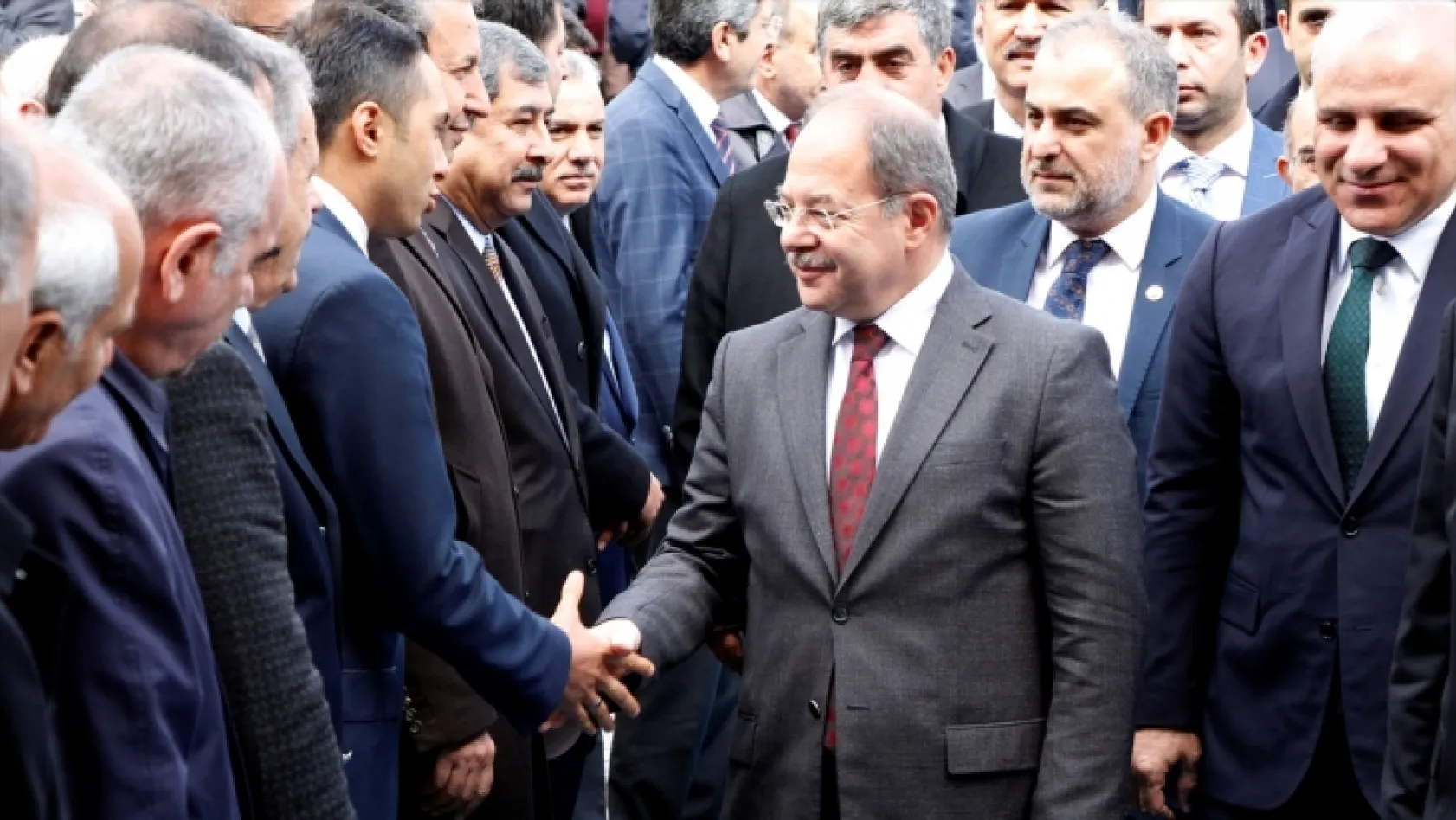 Sağık Bakanı Akdağ, Elazığ'da