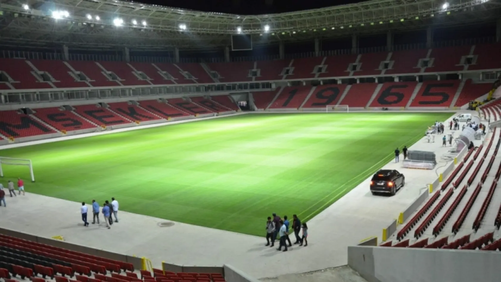 Eskişehirspor-Elazığspor maçı yeni statta oynanacak
