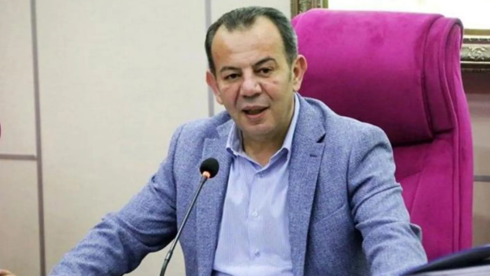 HDP Genel Merkezi'ne kına gönderdi