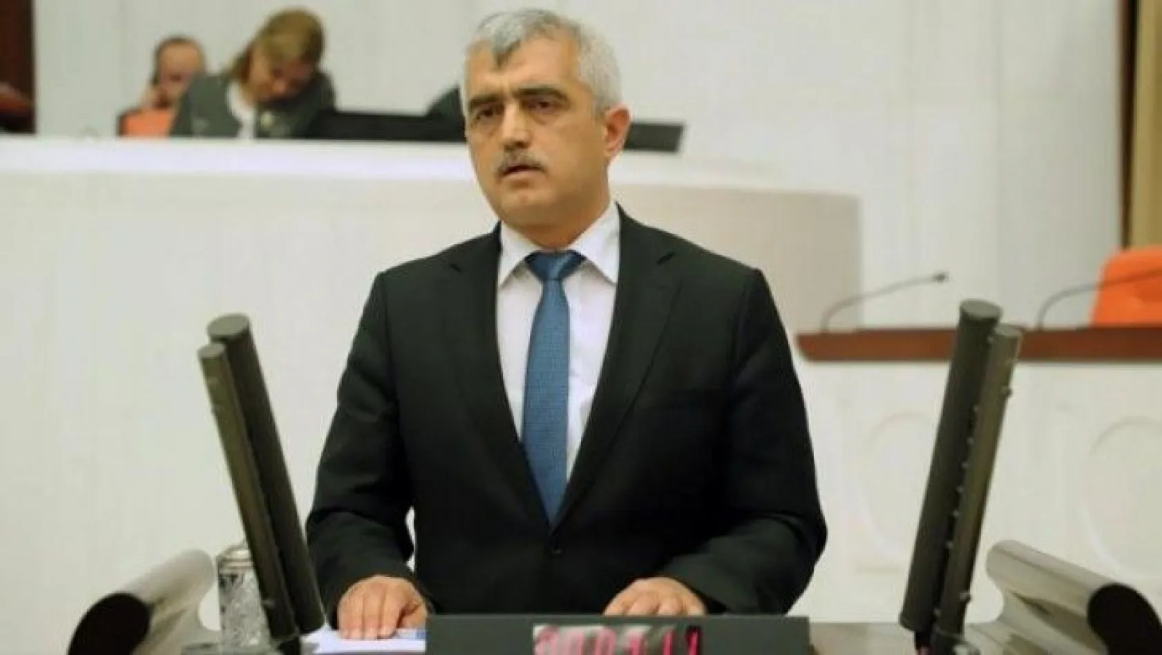 HDP'li Ömer Gergerlioğlu, 4 ay sonra yeniden milletvekili oldu