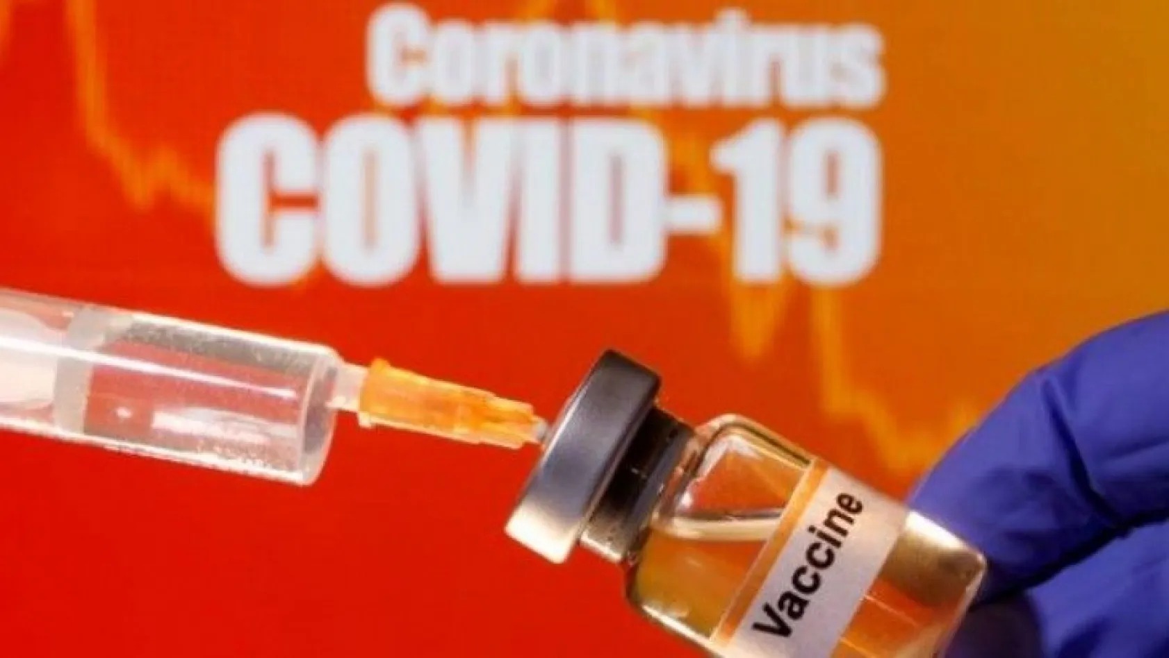 İngiltere koronavirüs aşısı için tarih verdi