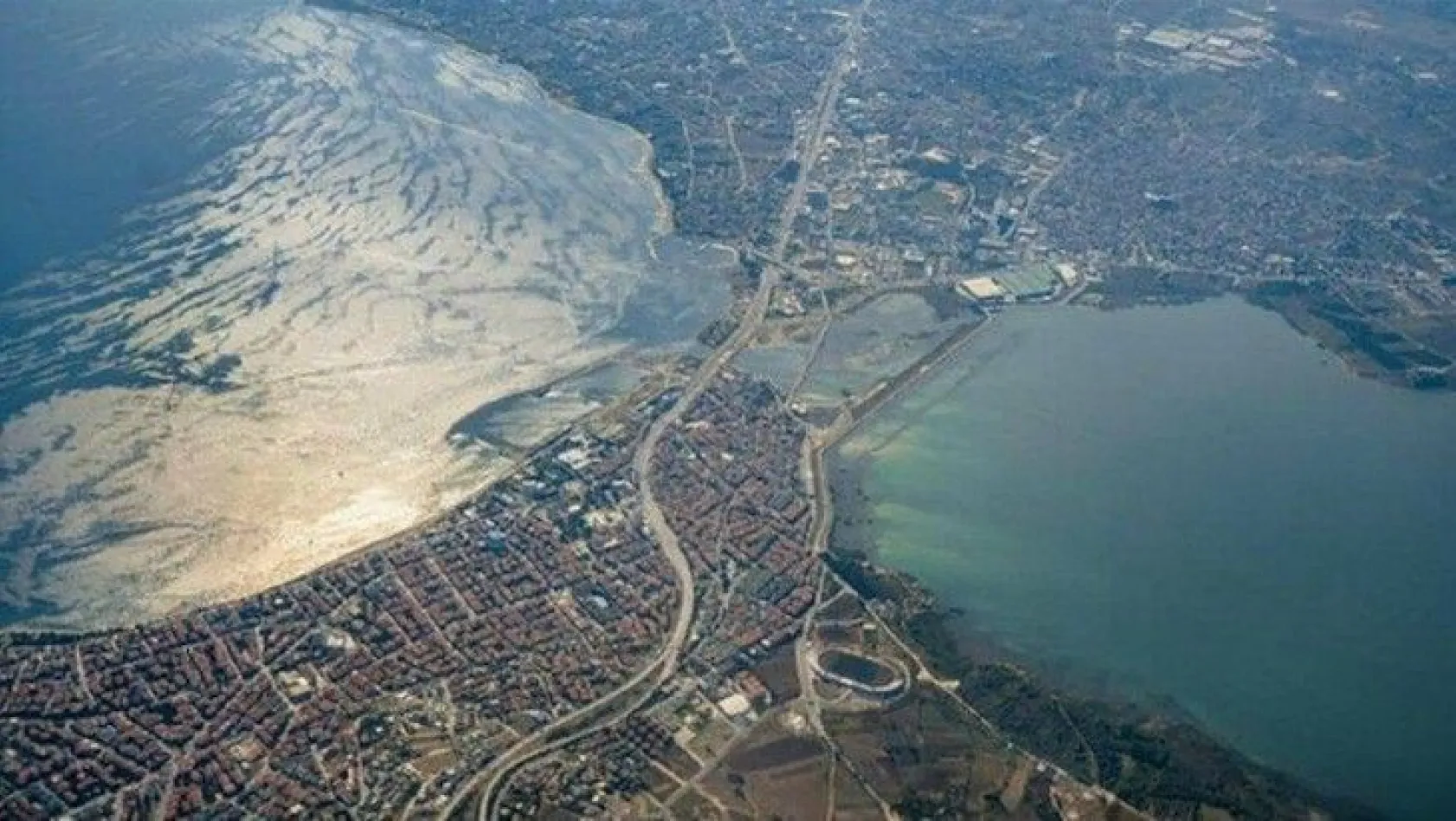 Kanal İstanbul'un yapımı için ilk kazma 26 Haziran tarihinde vurulacak