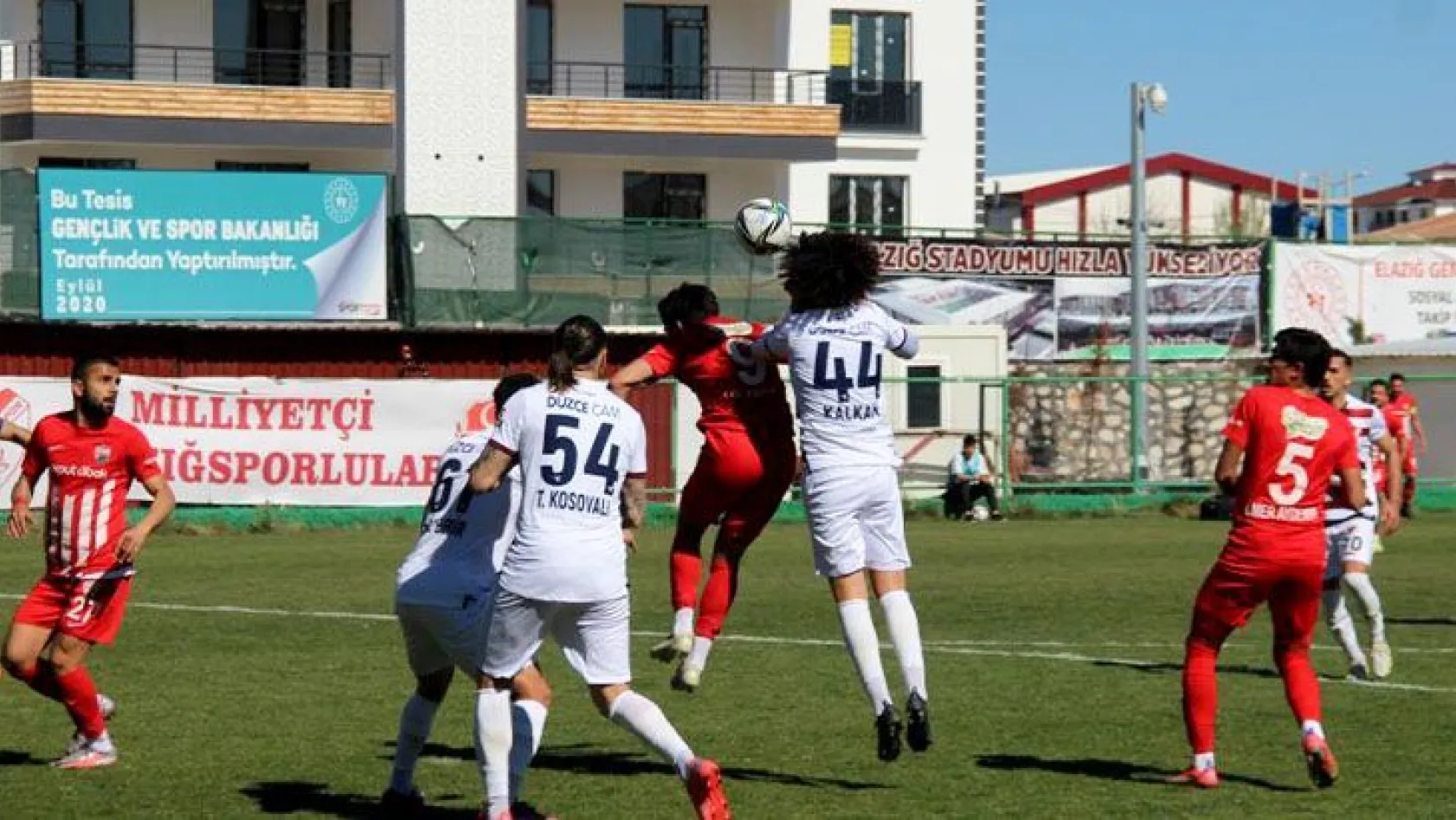 Karakoçan FK yenilmezliğini sürdürüyor