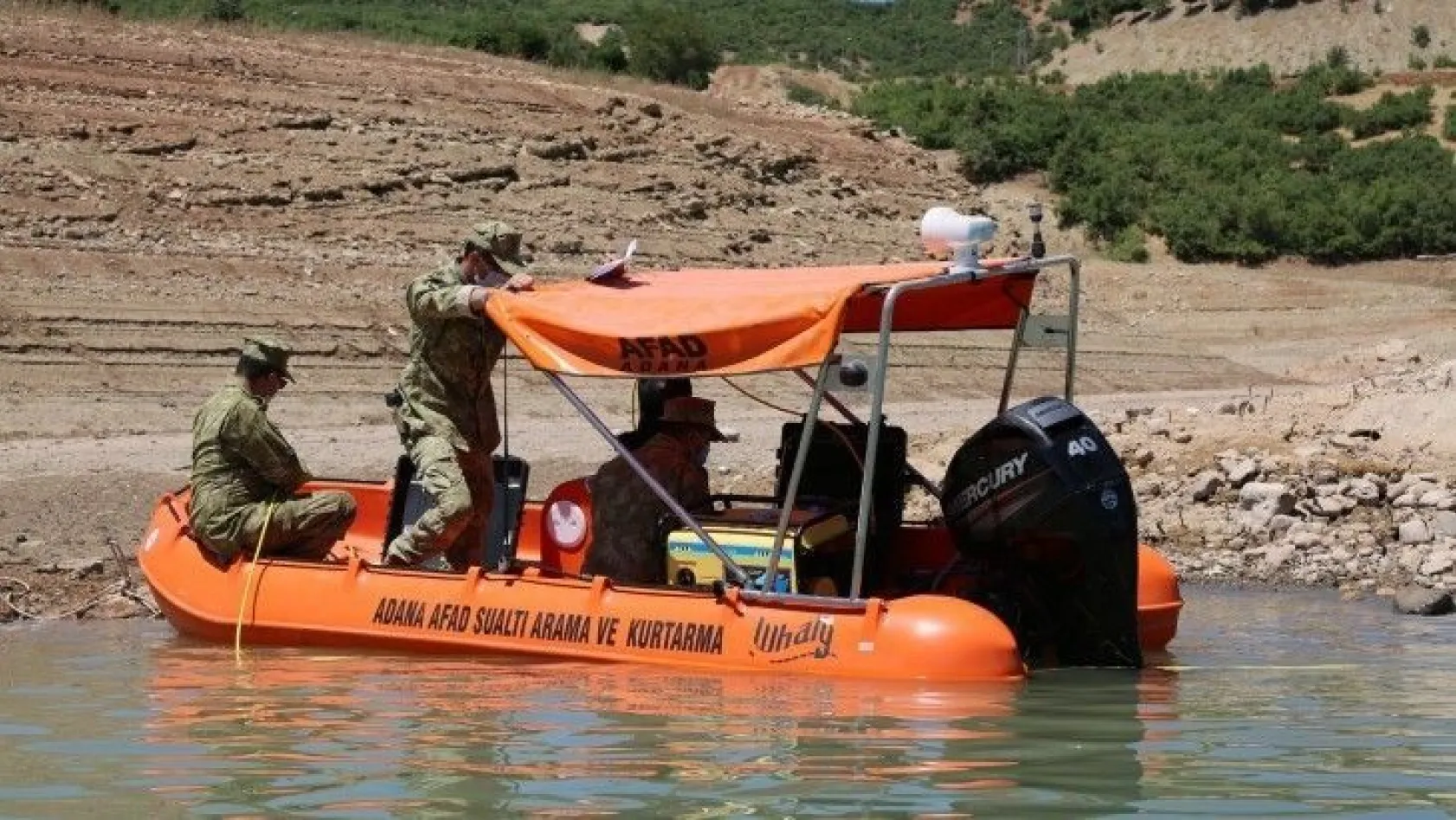 Kodu düşen baraj gölünde 'Gülistan' seferberliği
