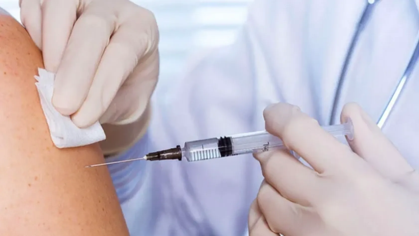 Koronavirüs aşısı bulduğunu söyleyen Rusya'da şoke eden istifa